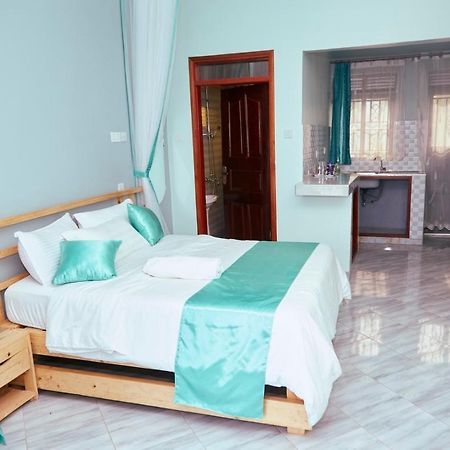 Westway Luxury Suites Mbarara المظهر الخارجي الصورة