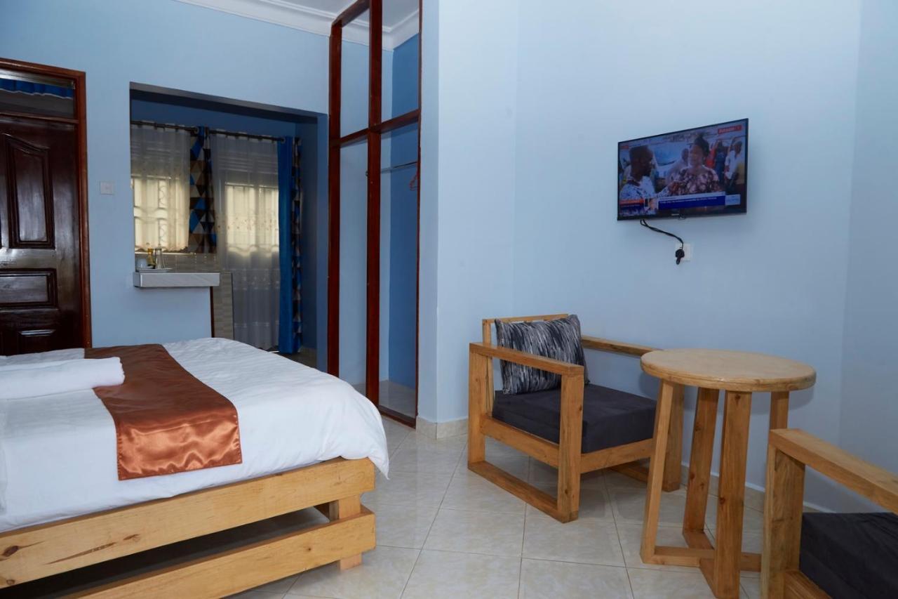 Westway Luxury Suites Mbarara المظهر الخارجي الصورة