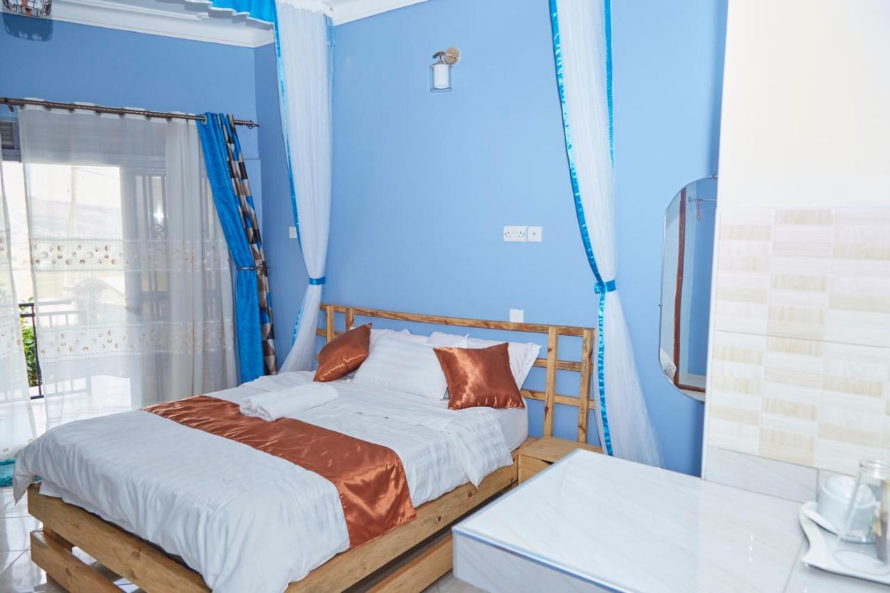 Westway Luxury Suites Mbarara المظهر الخارجي الصورة